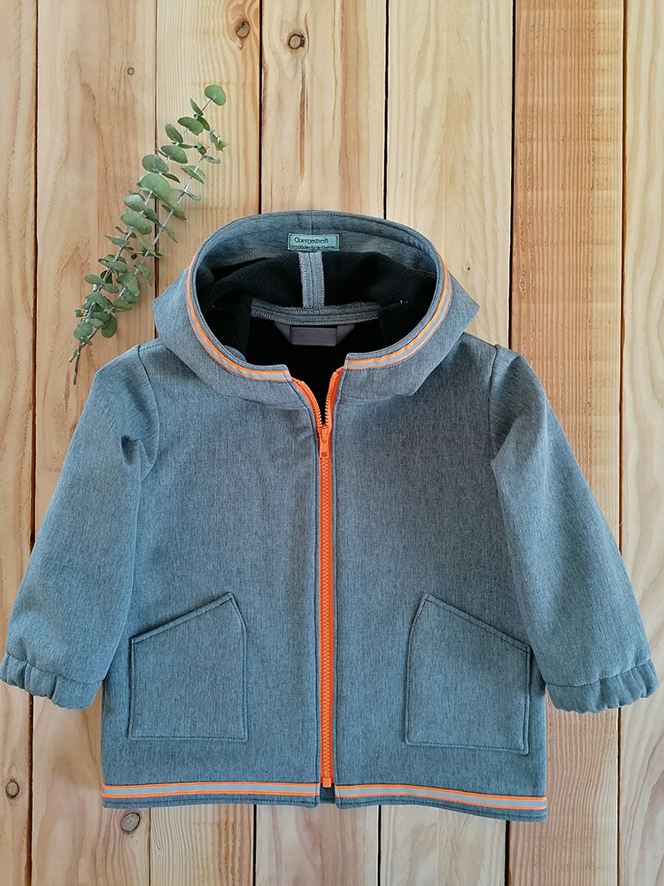 Softshell Jacke mit Kapuze (unisex)