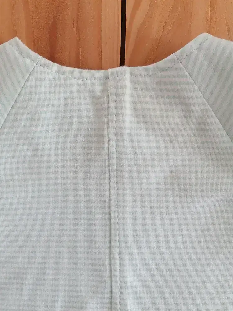 T-Shirt mit Raglanärmel und Reißverschluss